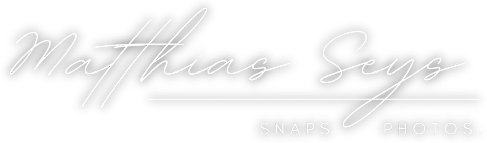Seys Snaps Photos Logo
